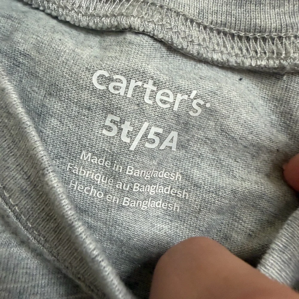 Boys 4T–5T Long Sleeve Bundle Carter’s Old Navy “Mama’s Boy” Sweatshirt